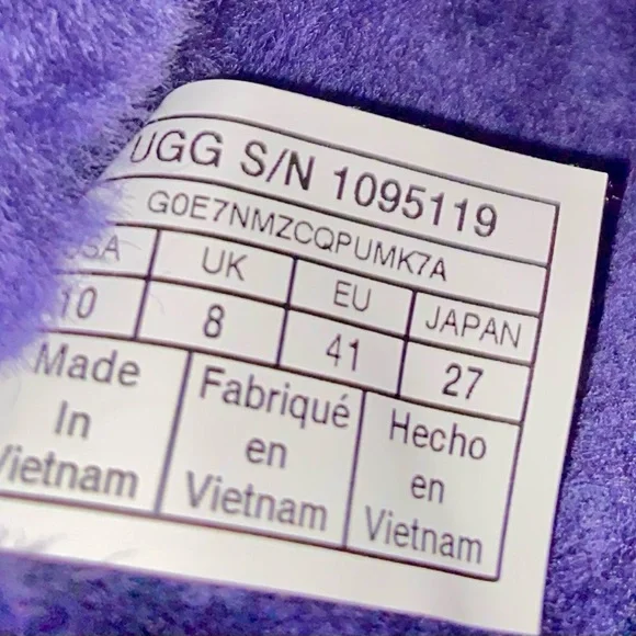 UGG Fluff Yeah Slides - Picture 7 of 11